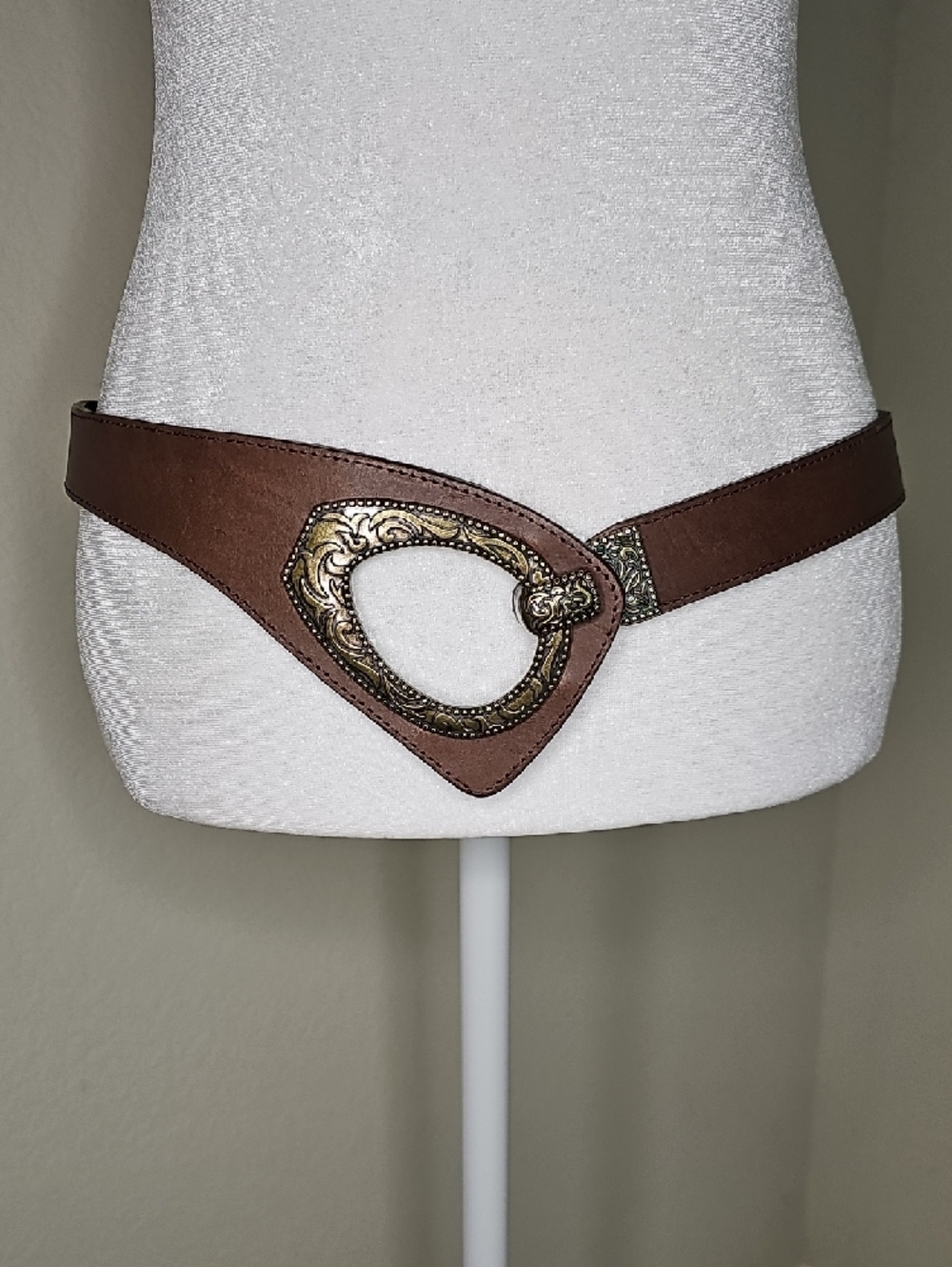 Coldwater Creek Brown Hip, Low Waist Hook Buckle Genuine Leather Belt Sz S/M